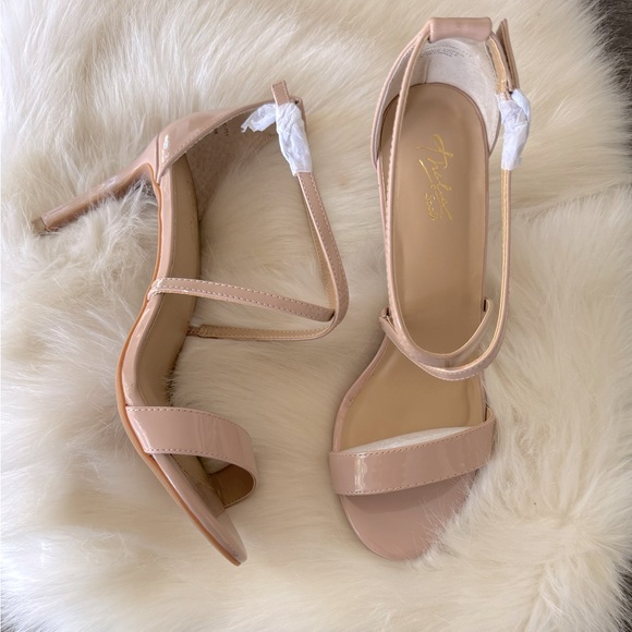 Thalia Sodi Shoes - Thalia Sodi new in box 🔥